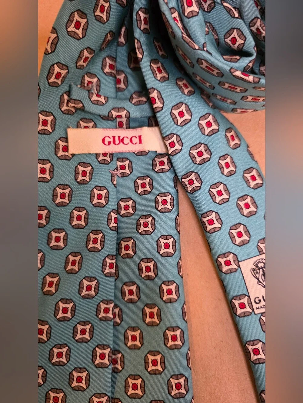 Gucci Men's Regular Size Tie Italy